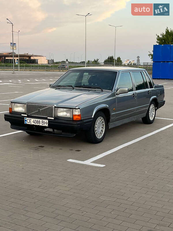 Volvo 740 1989