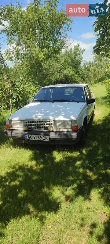 Volvo 740 1989