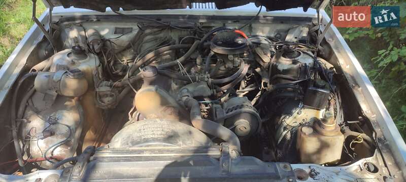 Седан Volvo 740 1989 в Ужгороде