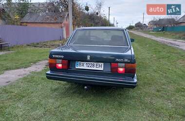 Седан Volvo 740 1991 в  фото 14 Седан Volvo 740 1991 в