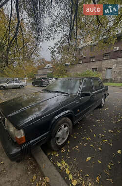 Седан Volvo 740 1986 в Києві