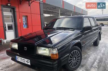 Седан Volvo 740 1989 в Калуші