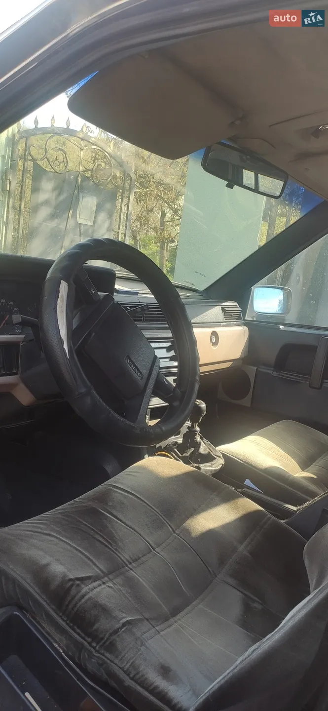 1988 Volvo 740 - мініатюра 2