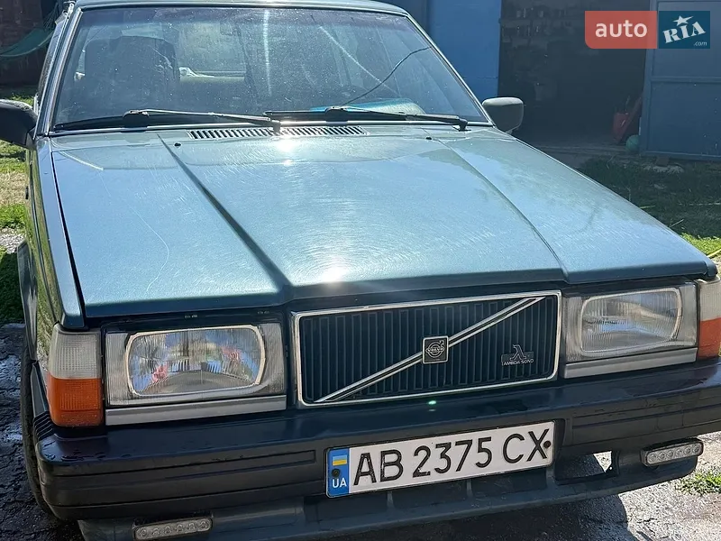 Volvo 740 1989