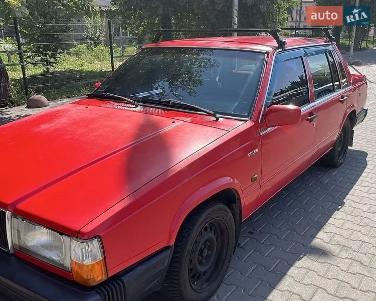 Volvo 740 1985