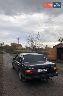 Седан Volvo 760 1984 в 