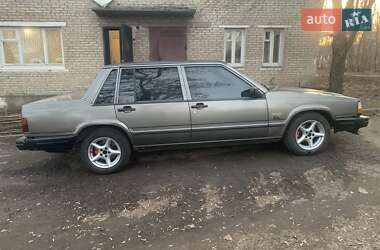 Седан Volvo 760 1985 в Славянске