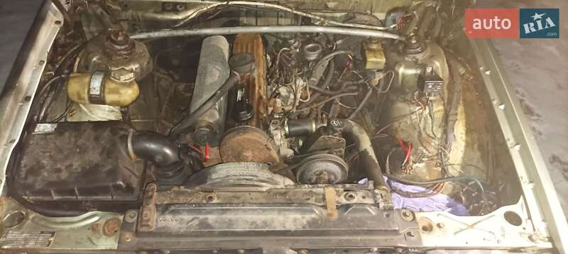 Седан Volvo 760 1985 в Киеве