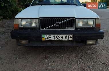 Седан Volvo 760 1985 в Чернигове