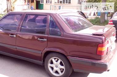 Седан Volvo 850 1993 в Вишневом