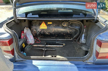 Седан Volvo 850 1993 в Івано-Франківську