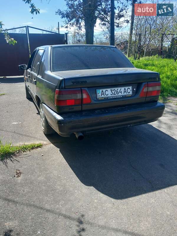 Седан Volvo 850 1996 в 