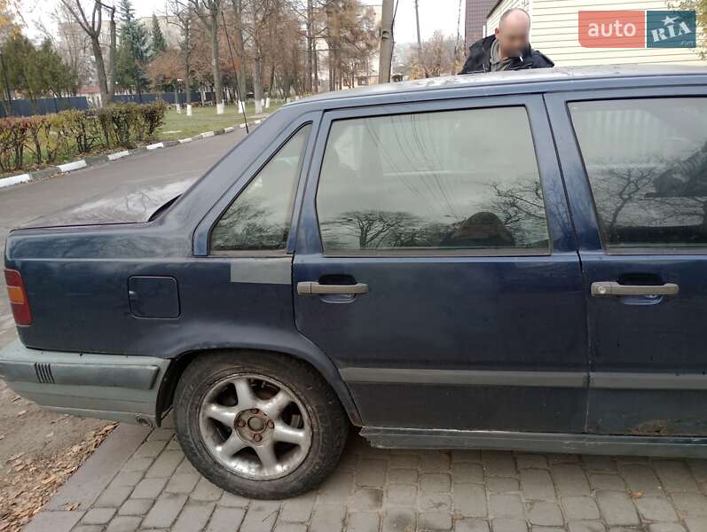 Седан Volvo 850 1993 в Киеве