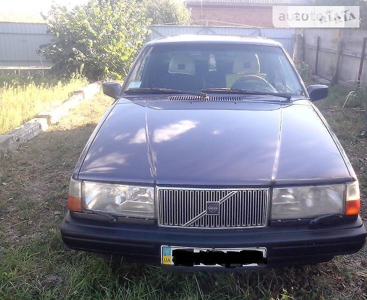 Седан Volvo 940 1995 в 