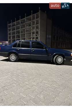 Седан Volvo 940 1995 в 