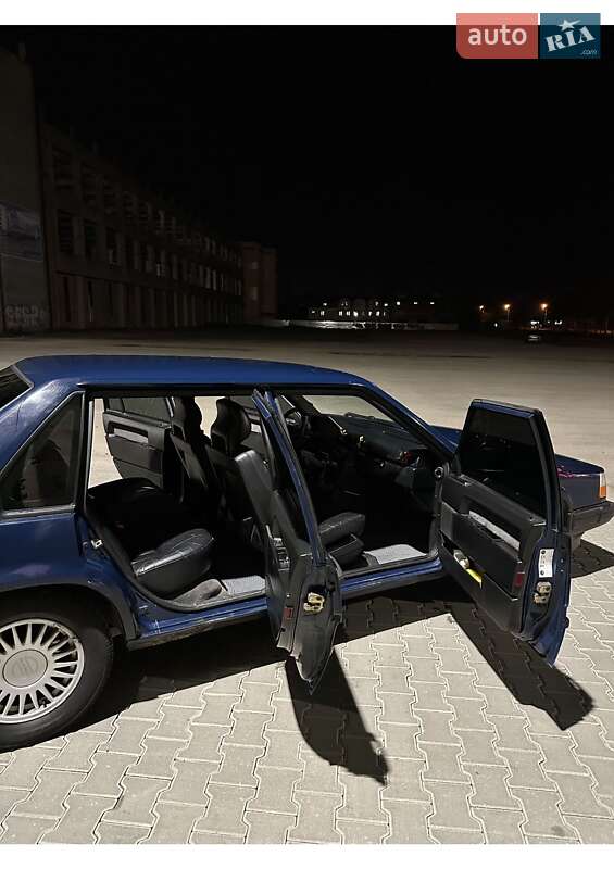 Седан Volvo 940 1995 в Тернополе