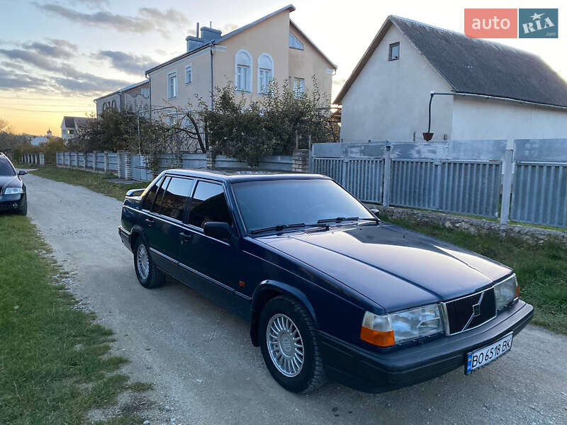 Седан Volvo 940 1995 в Тернополе