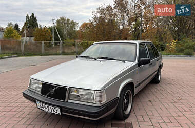 Седан Volvo 940 1992 в Знам'янці
