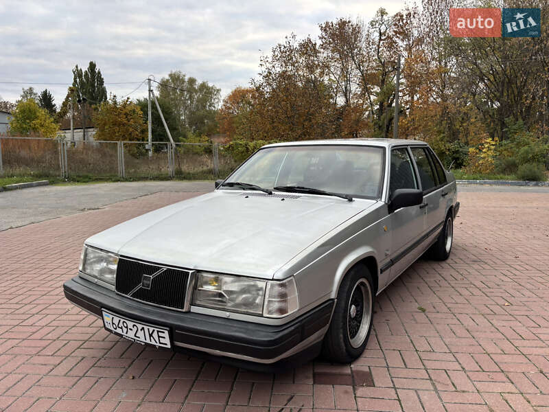 Volvo 940 1992