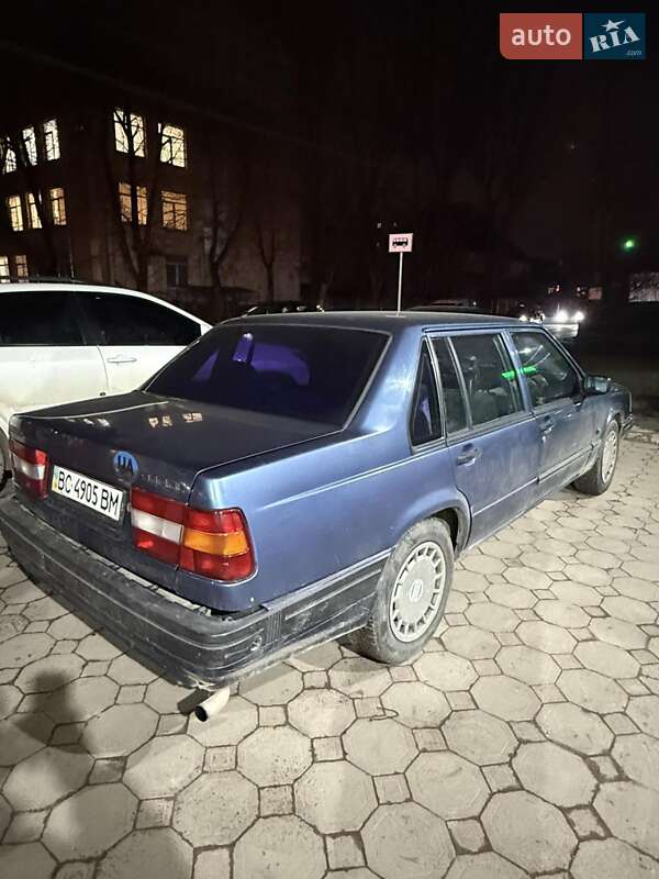 Седан Volvo 940 1993 в Львові фото 3 Седан Volvo 940 1993 в Львові