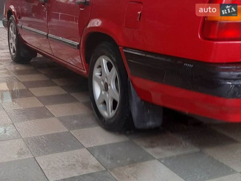 Седан Volvo 940 1995 в Одессе