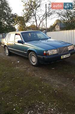 Седан Volvo 960 1991 в Бурштині
