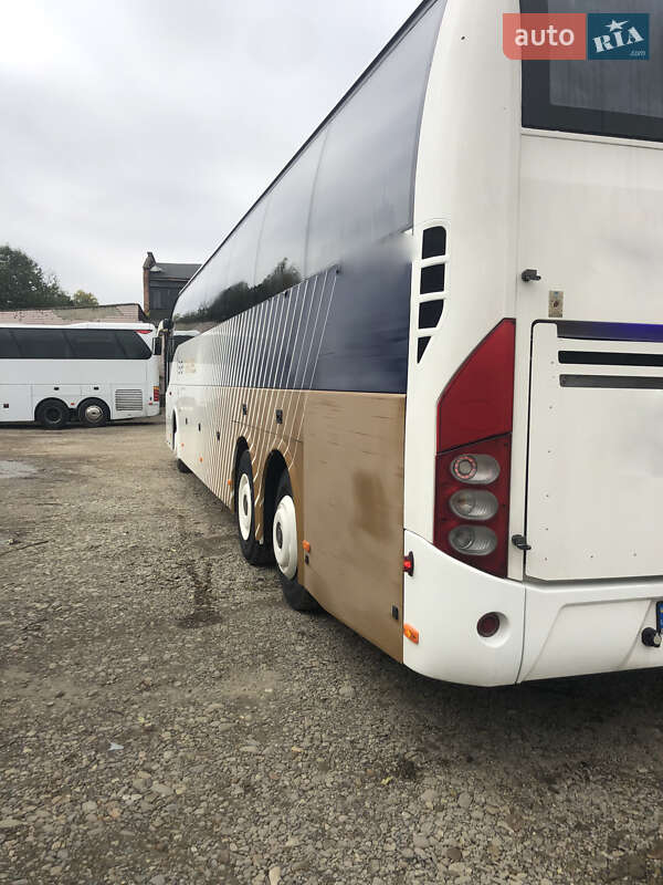 Туристический / Междугородний автобус Volvo 9700 2011 в Черновцах