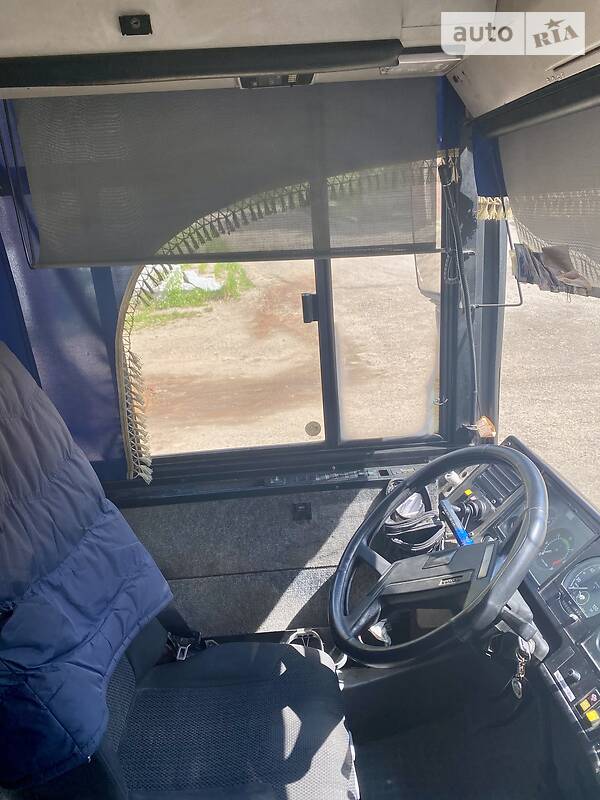 Пригородный автобус Volvo B10R 1998 в Бориславе