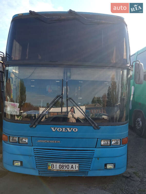 Туристический / Междугородний автобус Volvo B10R 1988 в Харькове