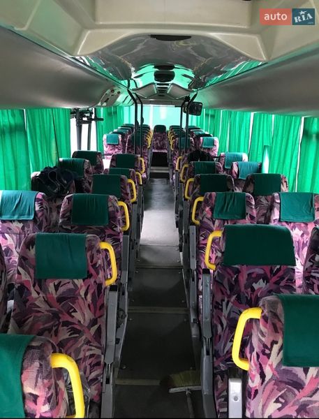 Туристический / Междугородний автобус Volvo B10R 1999 в Кременчуге