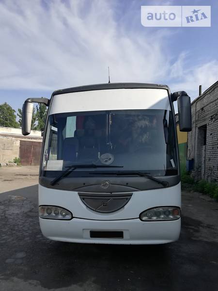 Туристический / Междугородний автобус Volvo B12 1997 в Першотравенске