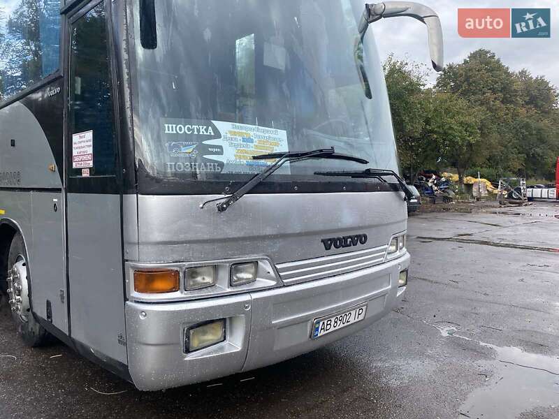 Туристичний / Міжміський автобус Volvo B12 1994 в 
