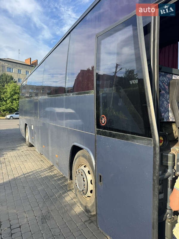 Туристичний / Міжміський автобус Volvo B12 1996 в Дрогобичі