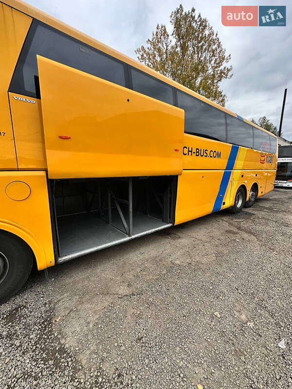 Туристический / Междугородний автобус Volvo B13R 2011 в Иршаве