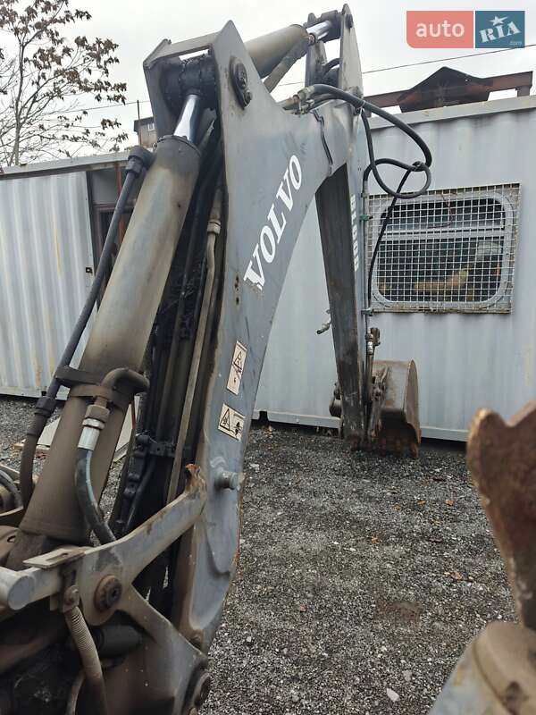 Фронтальні навантажувачі Volvo BL 61B 2008 в Дніпрі