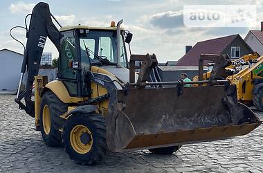 Телескопический погрузчик Volvo BL 71 2011 в Ровно