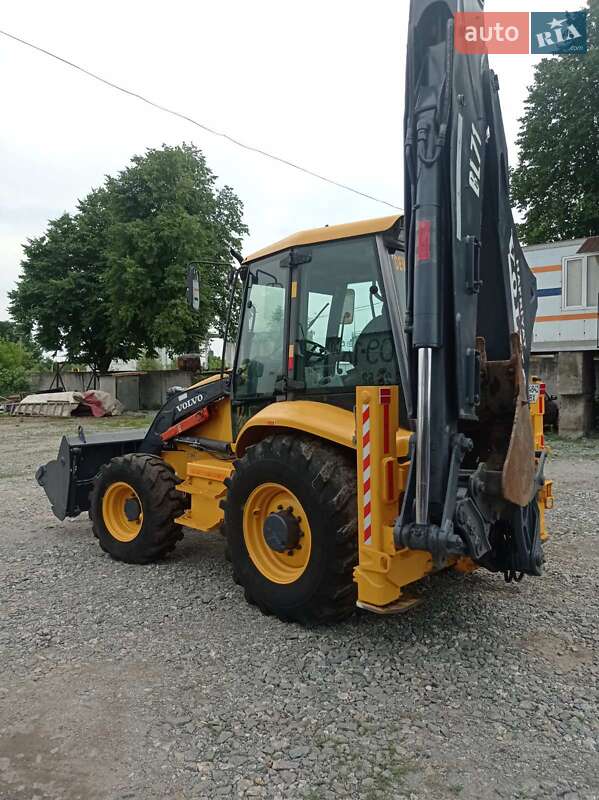 Экскаватор погрузчик Volvo BL 71 2005 в Староконстантинове фото 5 Экскаватор погрузчик Volvo BL 71 2005 в Староконстантинове