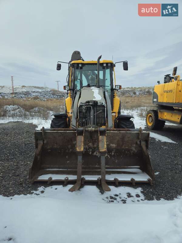 Экскаватор погрузчик Volvo BL 71 2012 в Горишних Плавнях