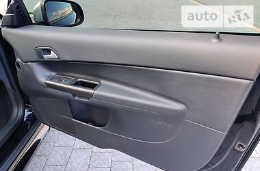 Хэтчбек Volvo C30 2010 в 