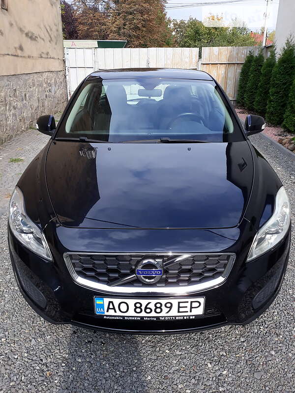Хэтчбек Volvo C30 2010 в Мукачево