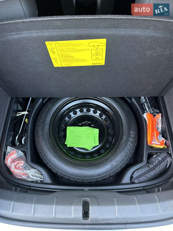 Хэтчбек Volvo C30 2008 в Каменец-Подольском фото 9 Хэтчбек Volvo C30 2008 в Каменец-Подольском