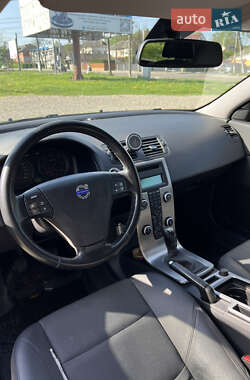 Хэтчбек Volvo C30 2009 в 