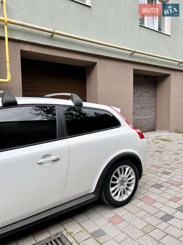 Хэтчбек Volvo C30 2011 в Тернополе фото 23 Хэтчбек Volvo C30 2011 в Тернополе