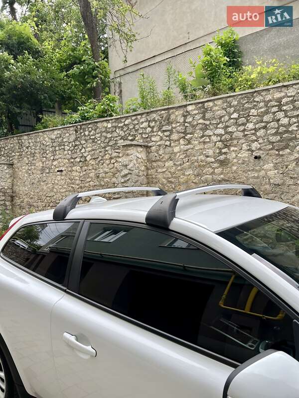 Хэтчбек Volvo C30 2011 в Тернополе фото 40 Хэтчбек Volvo C30 2011 в Тернополе