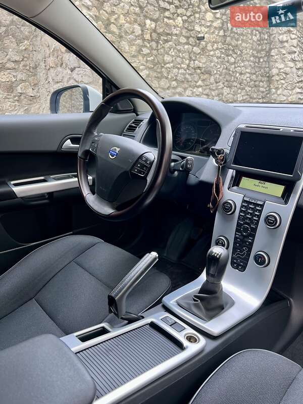 Хэтчбек Volvo C30 2011 в Тернополе фото 63 Хэтчбек Volvo C30 2011 в Тернополе