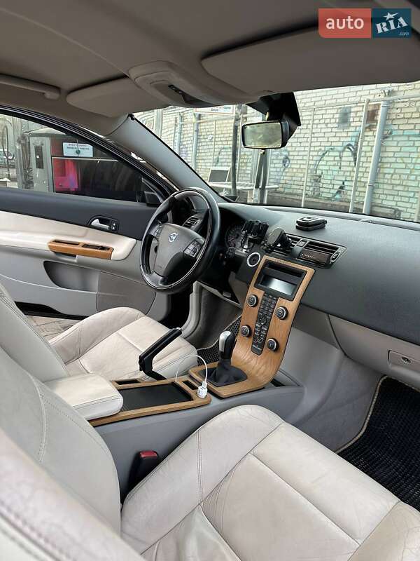 Хэтчбек Volvo C30 2009 в Луцке