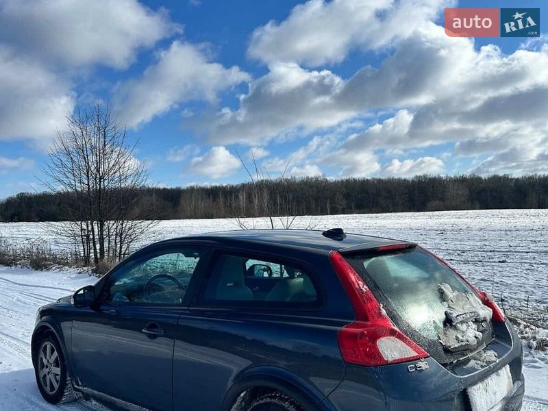 Хэтчбек Volvo C30 2010 в Киеве фото 6 Хэтчбек Volvo C30 2010 в Киеве
