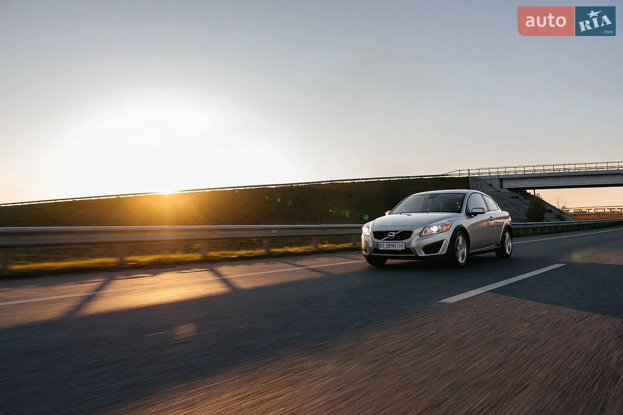 2010 Volvo C30 - мініатюра 13