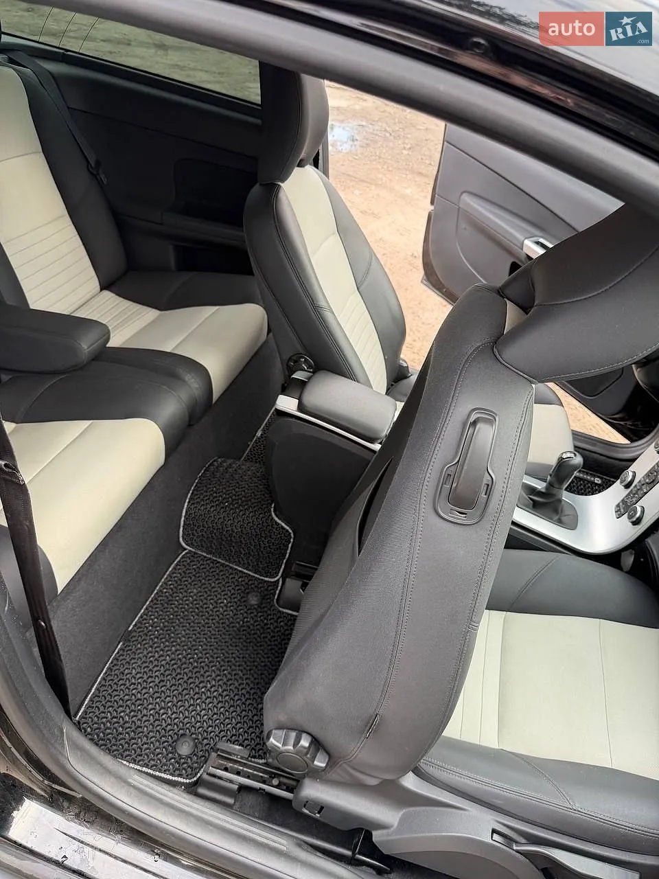2010 Volvo C30 - мініатюра 8