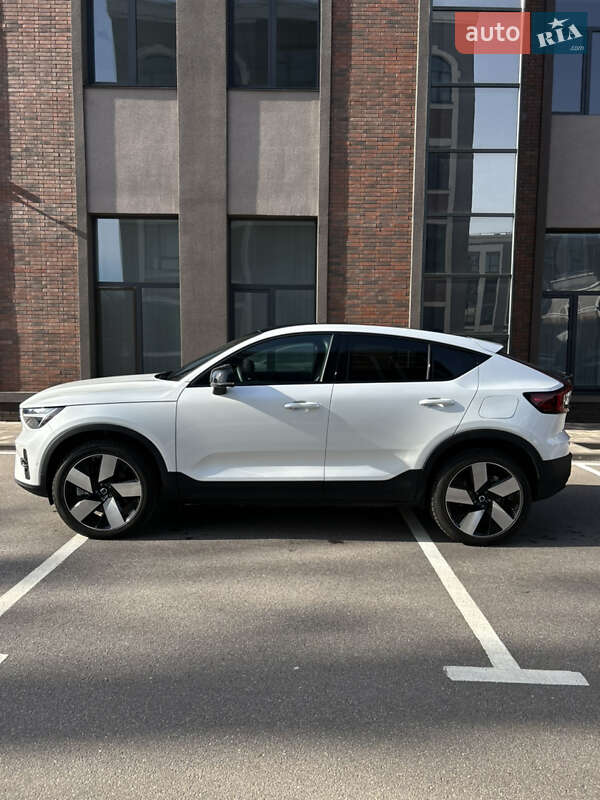 Внедорожник / Кроссовер Volvo C40 Recharge 2022 в Киеве фото 4 Внедорожник / Кроссовер Volvo C40 Recharge 2022 в Киеве